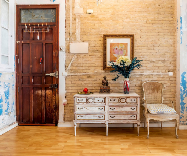 Spacious and bright, in Valencia Ensanche.