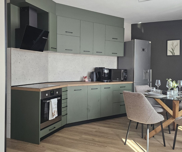Kitchen with dining table