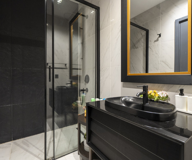 Luxury 1BR Apartment in Benesta Centro with Indoor
