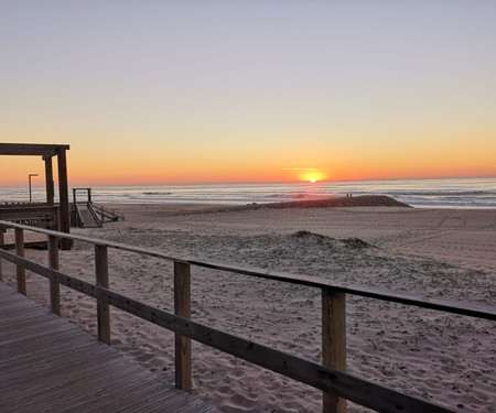 Sunny flat near the beach in Porto District