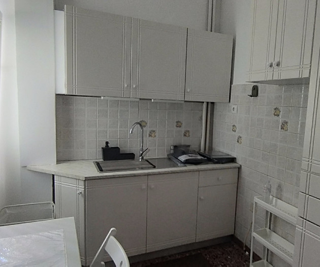 Small kitchen with sink