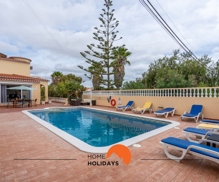 #244 Spacious Villa with 4 Bedrooms and Pool