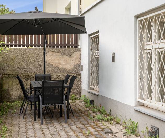 City Comfort Terrace | Stylish Central Home
