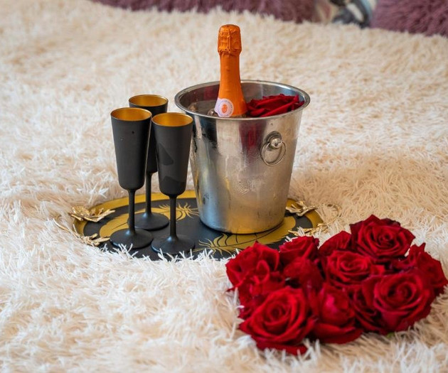 Royal Prague Heart Suite