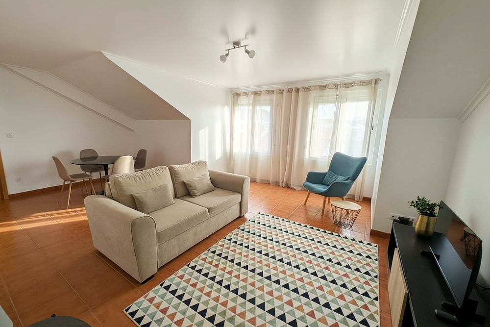 Apartment by the Park – Sea View & Fast Wifi preview