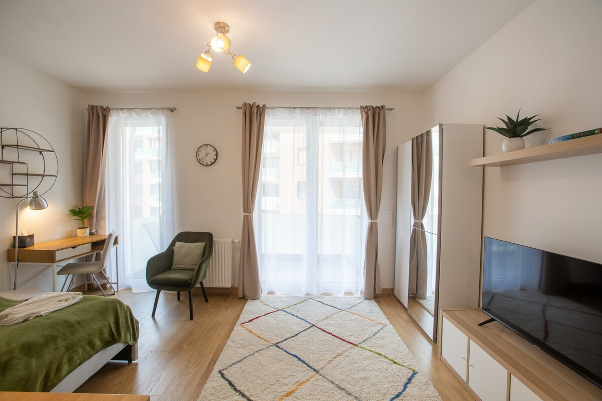 Living room image 1