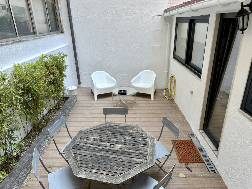 Sunny T3 (+2ba) with patio in Graca