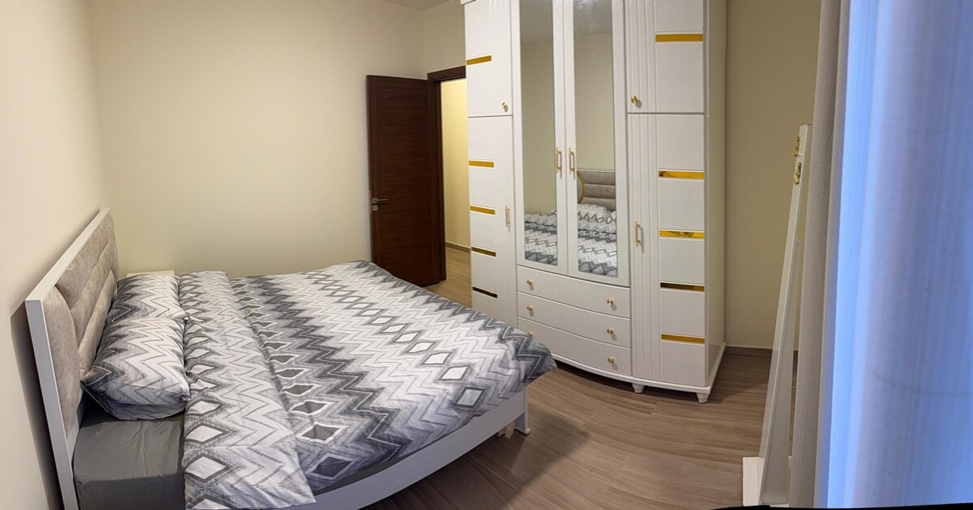 Bedroom 1 image 1