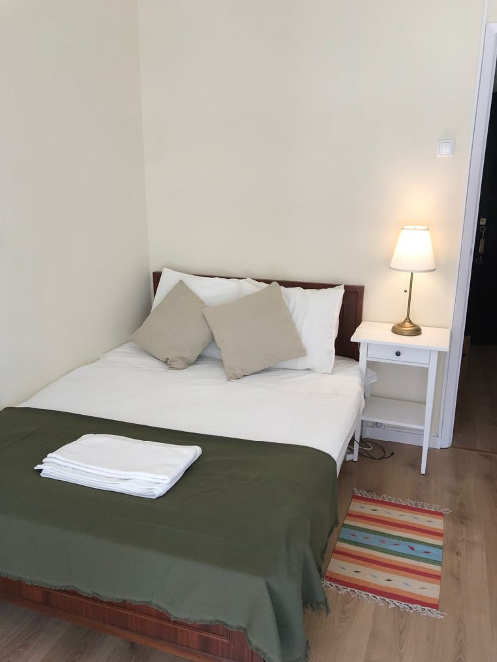 Maria Jose 2 - Double bed with private balcony