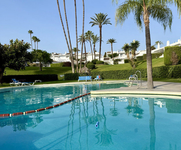 Premium Garden Apartment – Nueva Andalucía