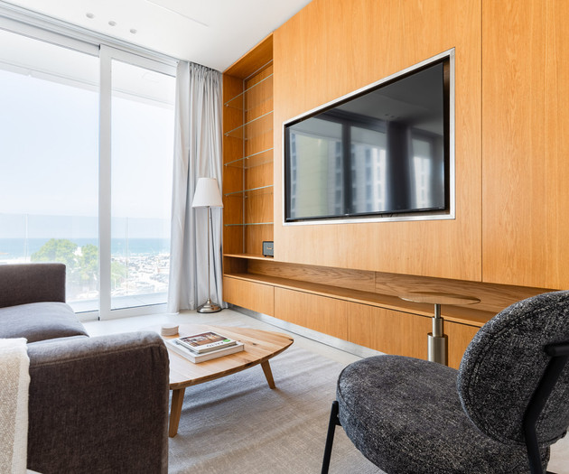 Blueground | Tel Aviv Port, High End , Balcony-74