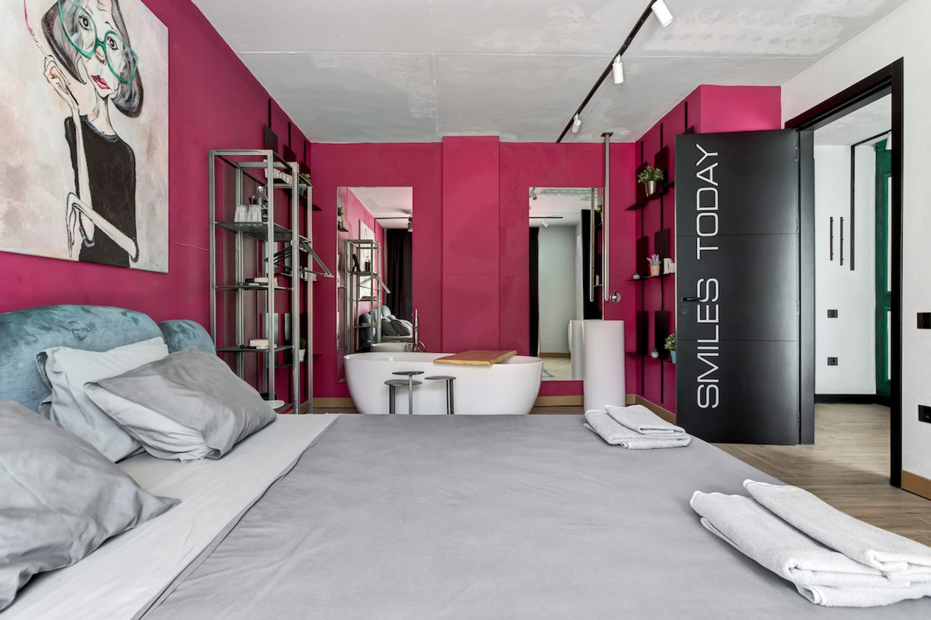 Bedroom image 4