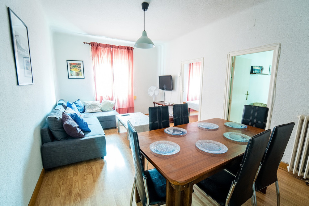Spacious apartment in Chamberí by beBalmy preview
