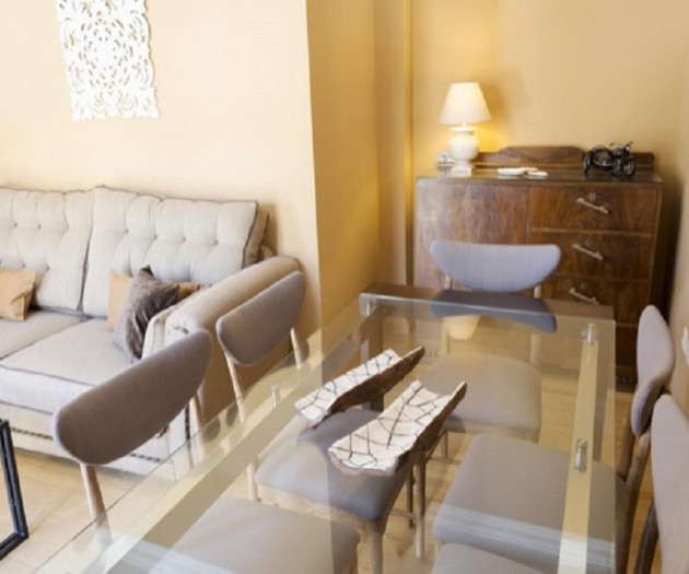 Sunny 4 people appartment at the heart fo Malaga