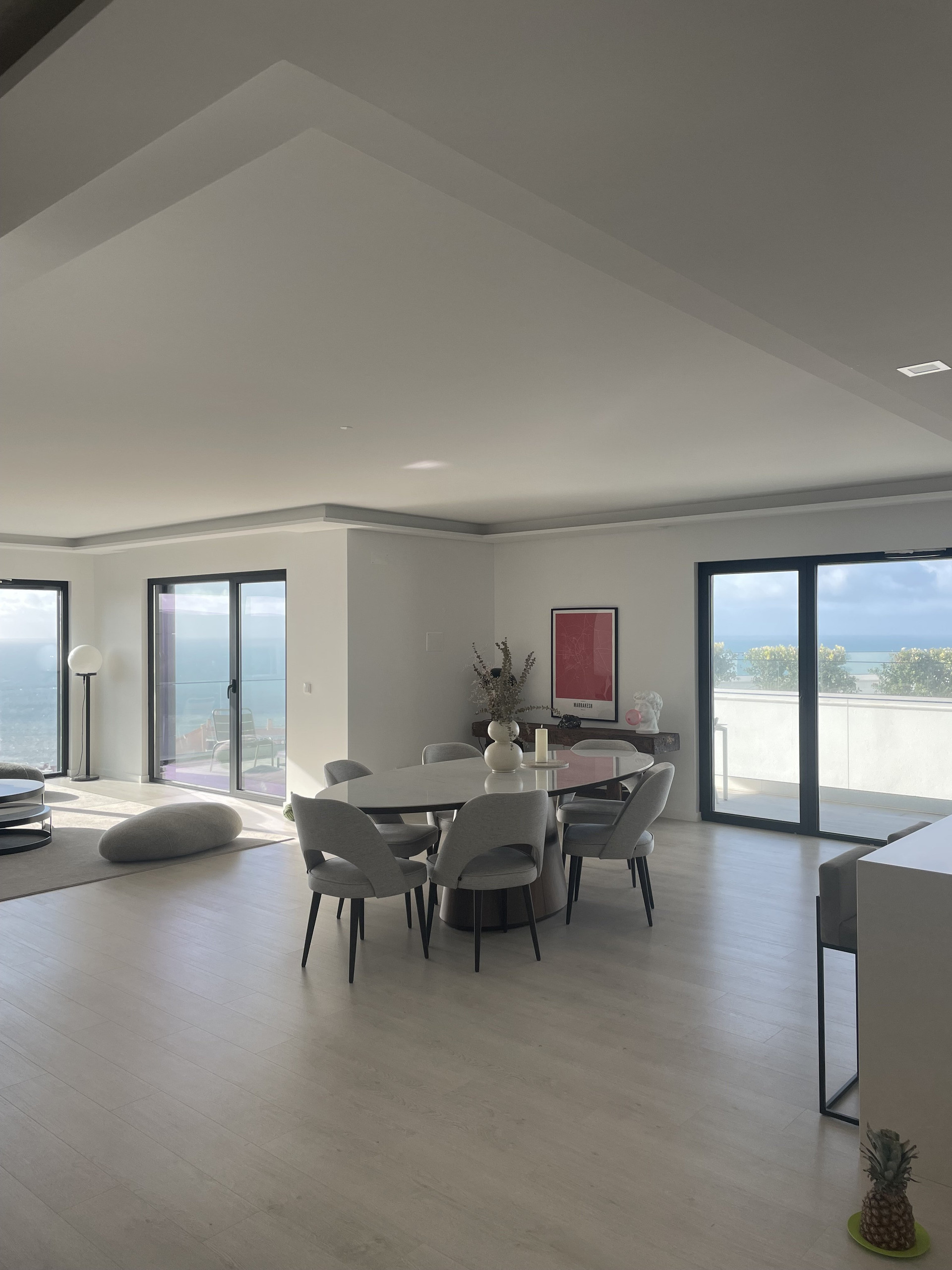 Living Room Ocen View