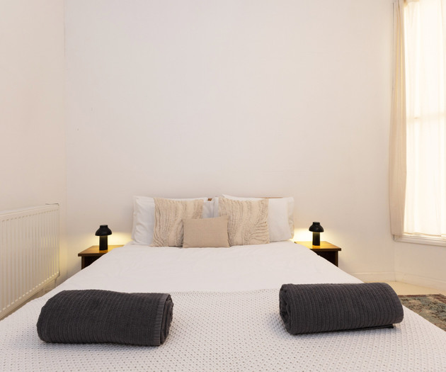 Bright 2BR Flat, Near Central Line, Bethnal Green