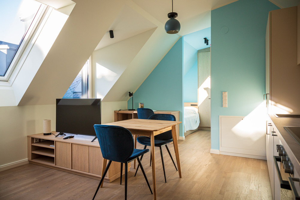 Suite 03 - Light-filled and airy. preview