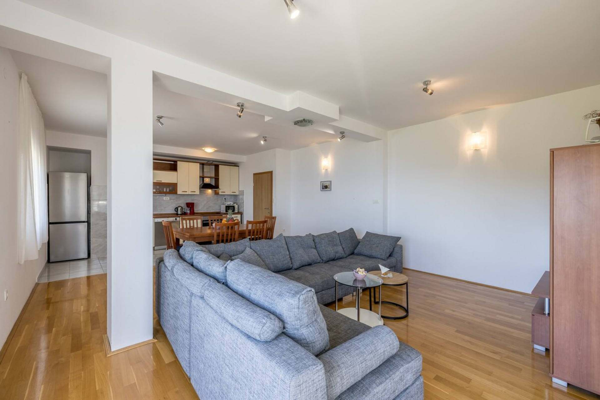 Spacious living room with terrace access