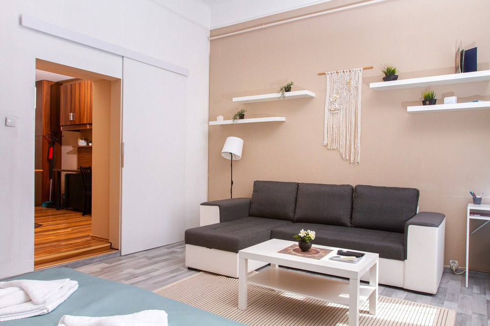 Delej Home preview