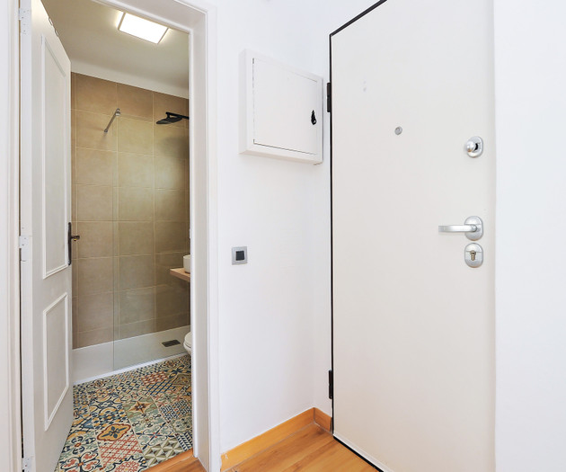 Cozy 1-Bedroom Apartment in Estoril