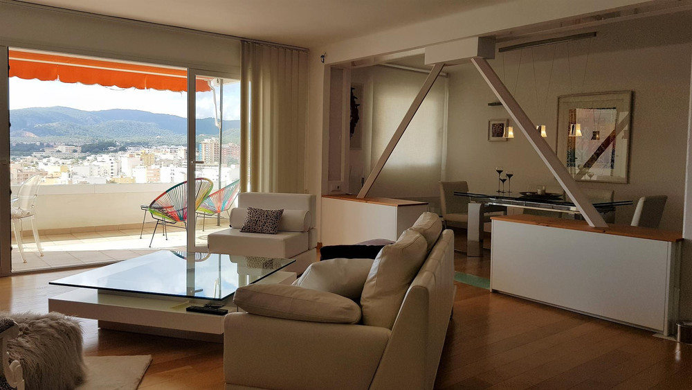 Palma town, top floor, wonderful panoramic views.