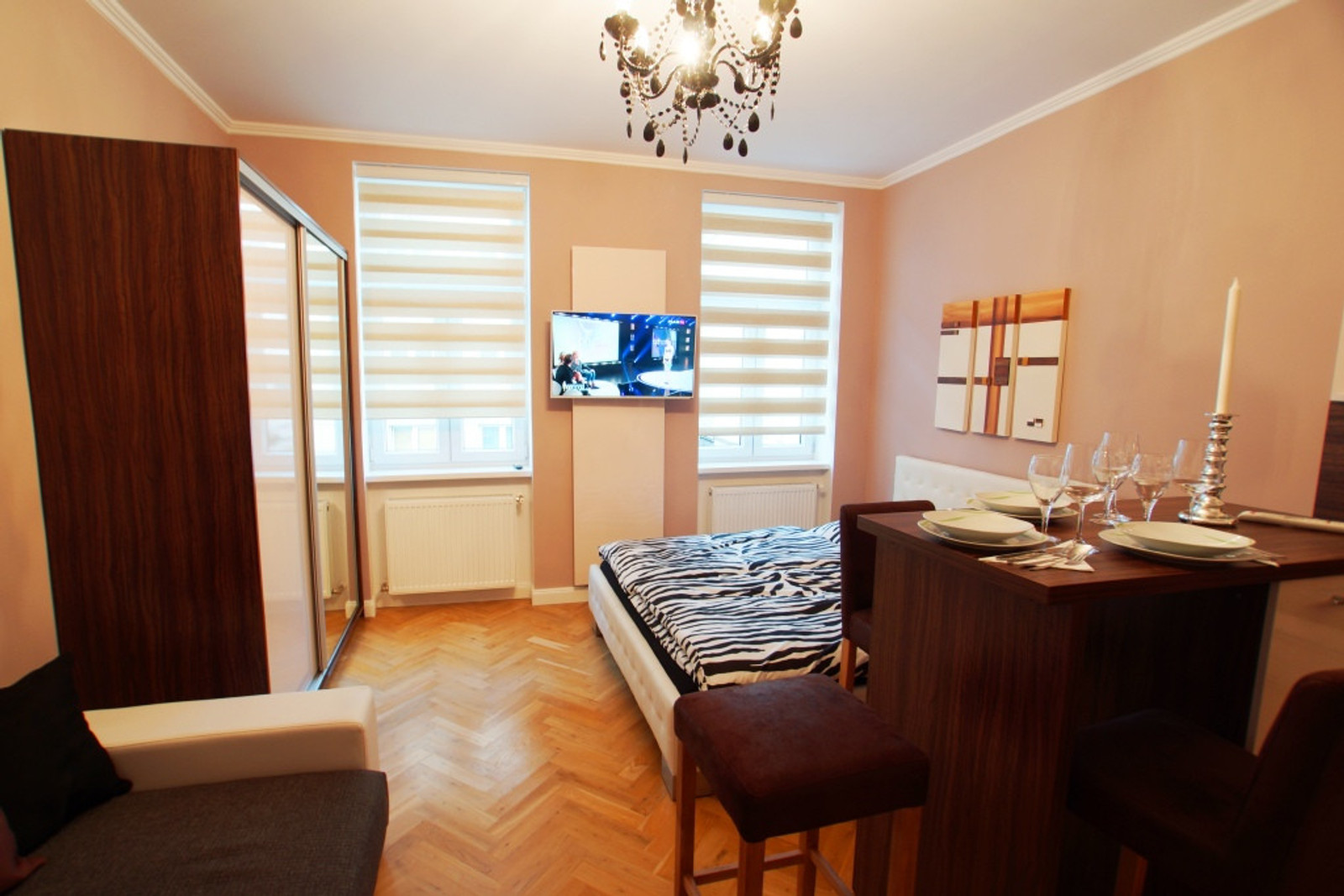Studio Apartment 18