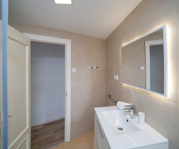 A bright apartment in the Rascaña neighborhood