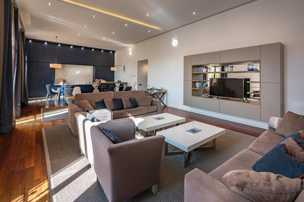 Luxury Apartment in Gothic Quarter preview