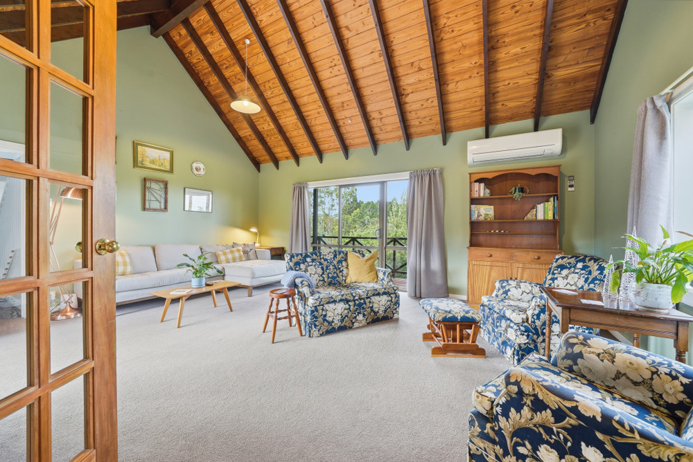 The Wee Glen - Rural Retreat in Glentui, NZ preview