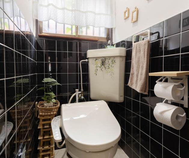 50㎡ 2-Story House / Direct Train to Osaka Station