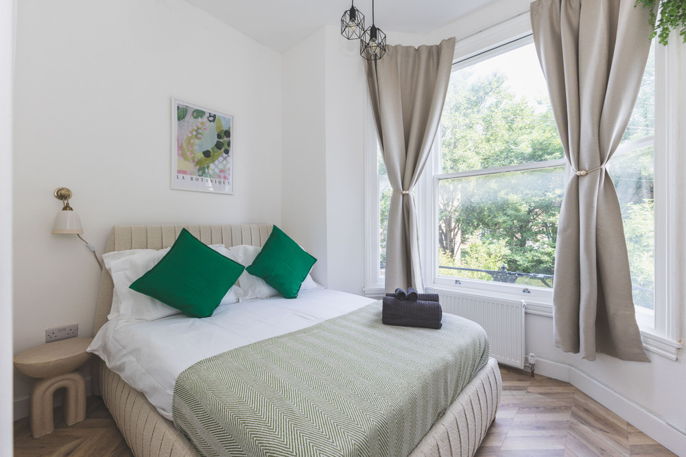 Large Studio flat - Highbury GREAT location 02 preview