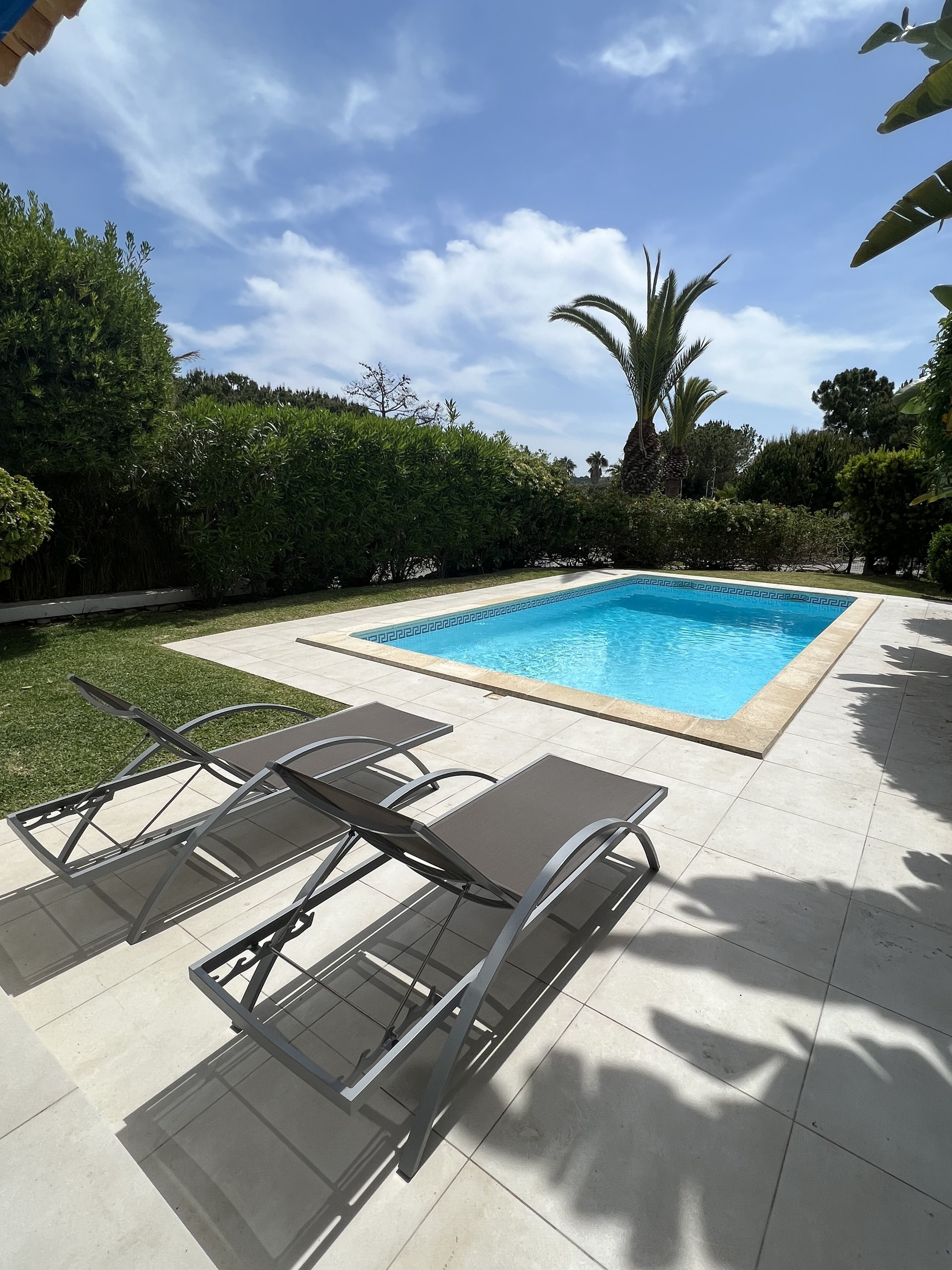 Private pool