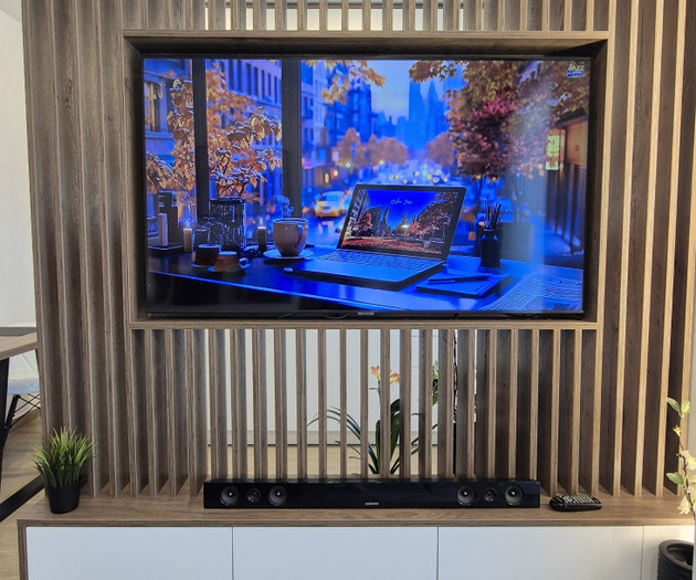 Luxury Skyline Suite at Central Address