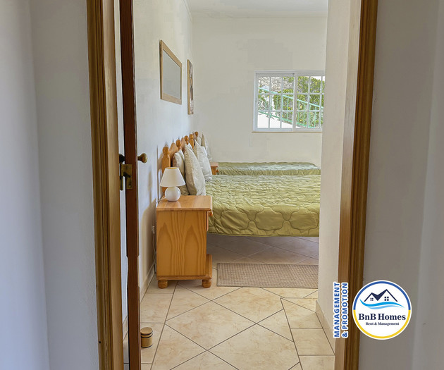Villa Verde - 4 bedrooms, Marina view, pool & BBQ