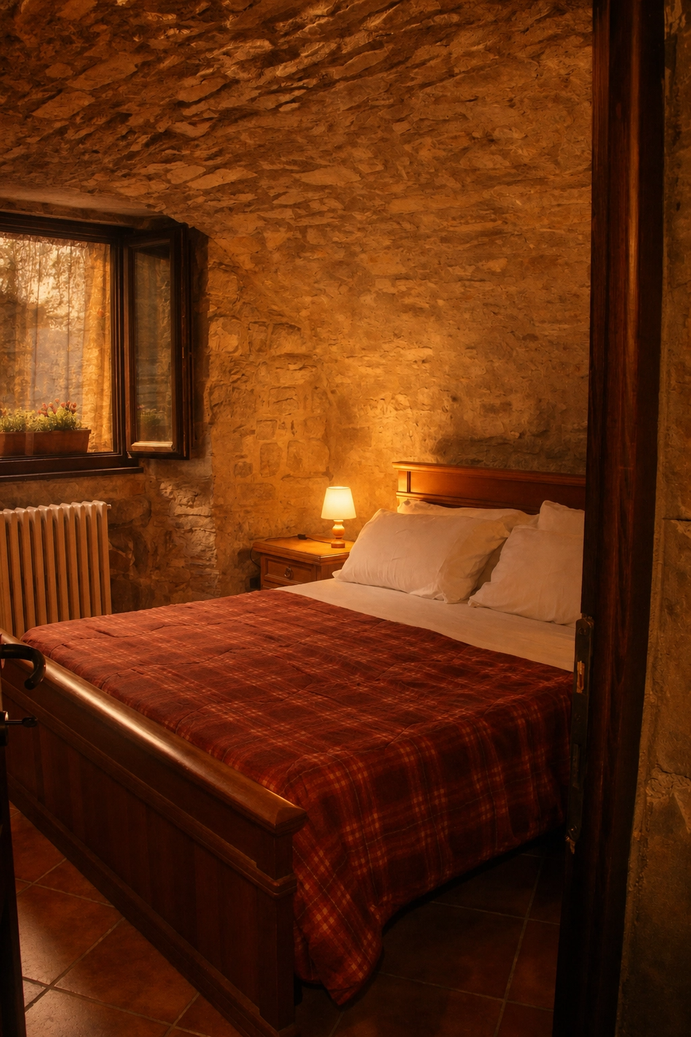 Eco-sustainable stone house in a Tuscan village preview
