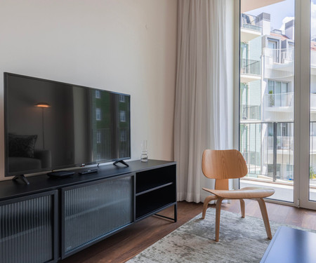 Deluxe Apartment in City Center by LovelyStay