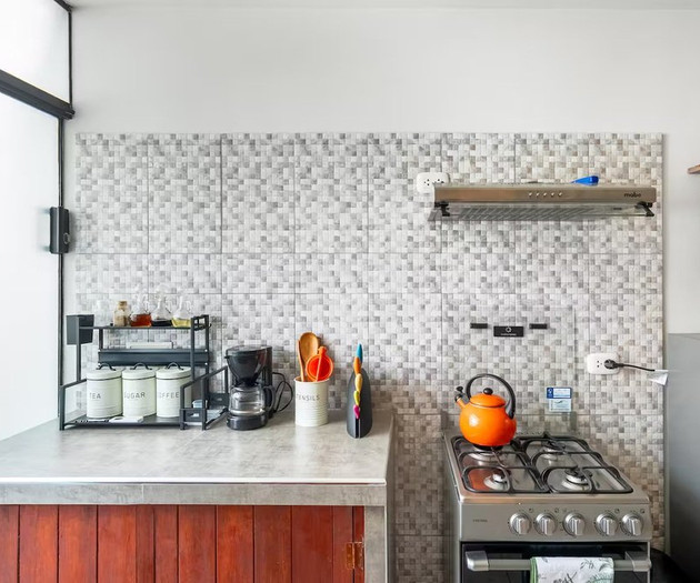 Kitchen counter with appliances