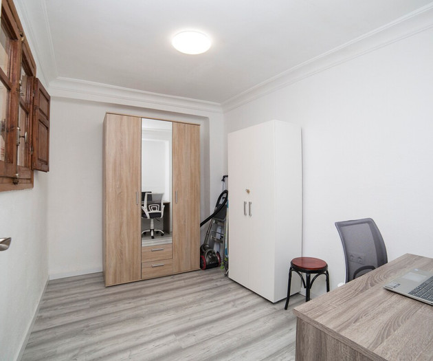 Reina Apartment