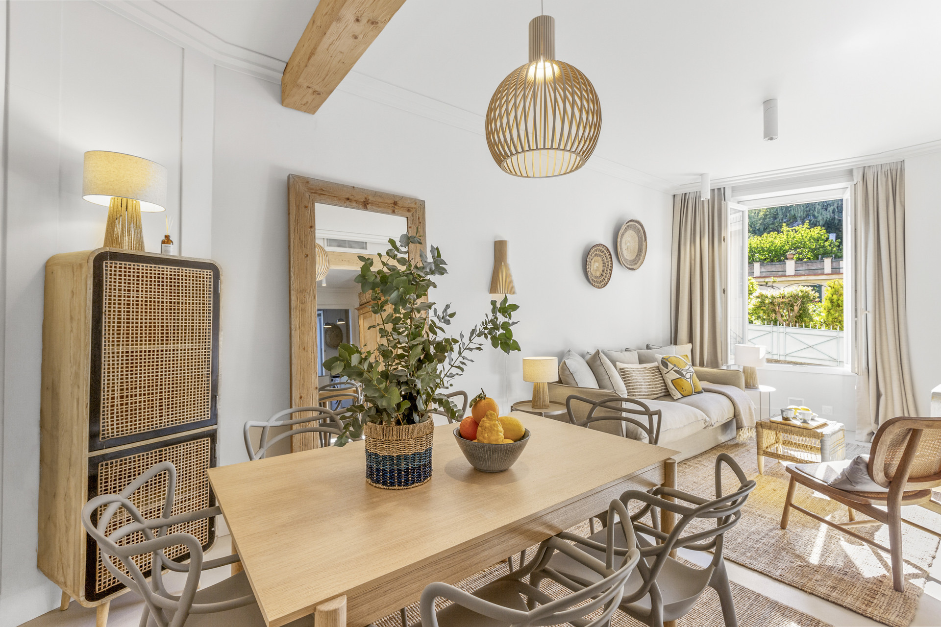 Dining & Living 