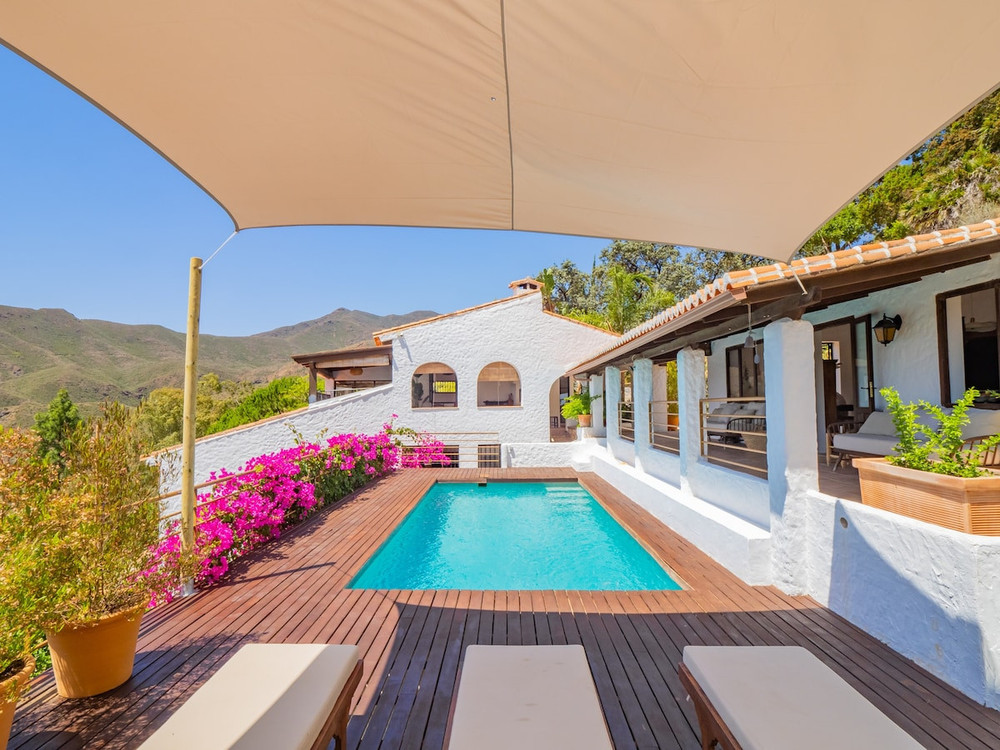Cubo's Mountain View Casa Marling preview
