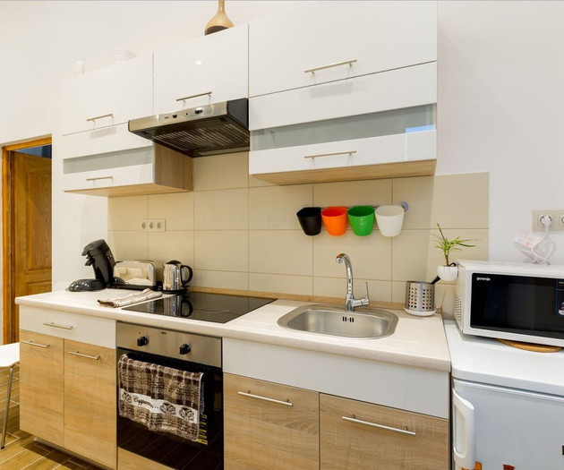 4-Bedroom Apartment with Monthly Cleaning included