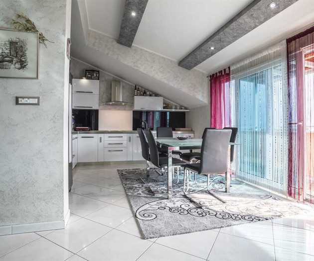 Luxury apartment close to Znjan beach w. sea view
