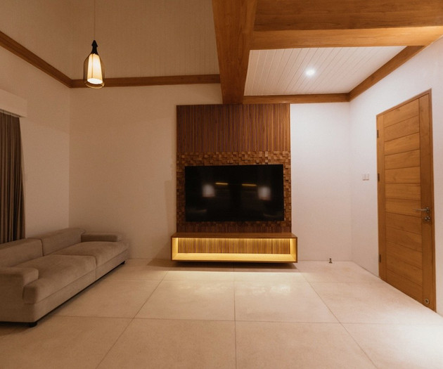 Luxury Ocean Front Private Pool  5 BDR Nalas Villa