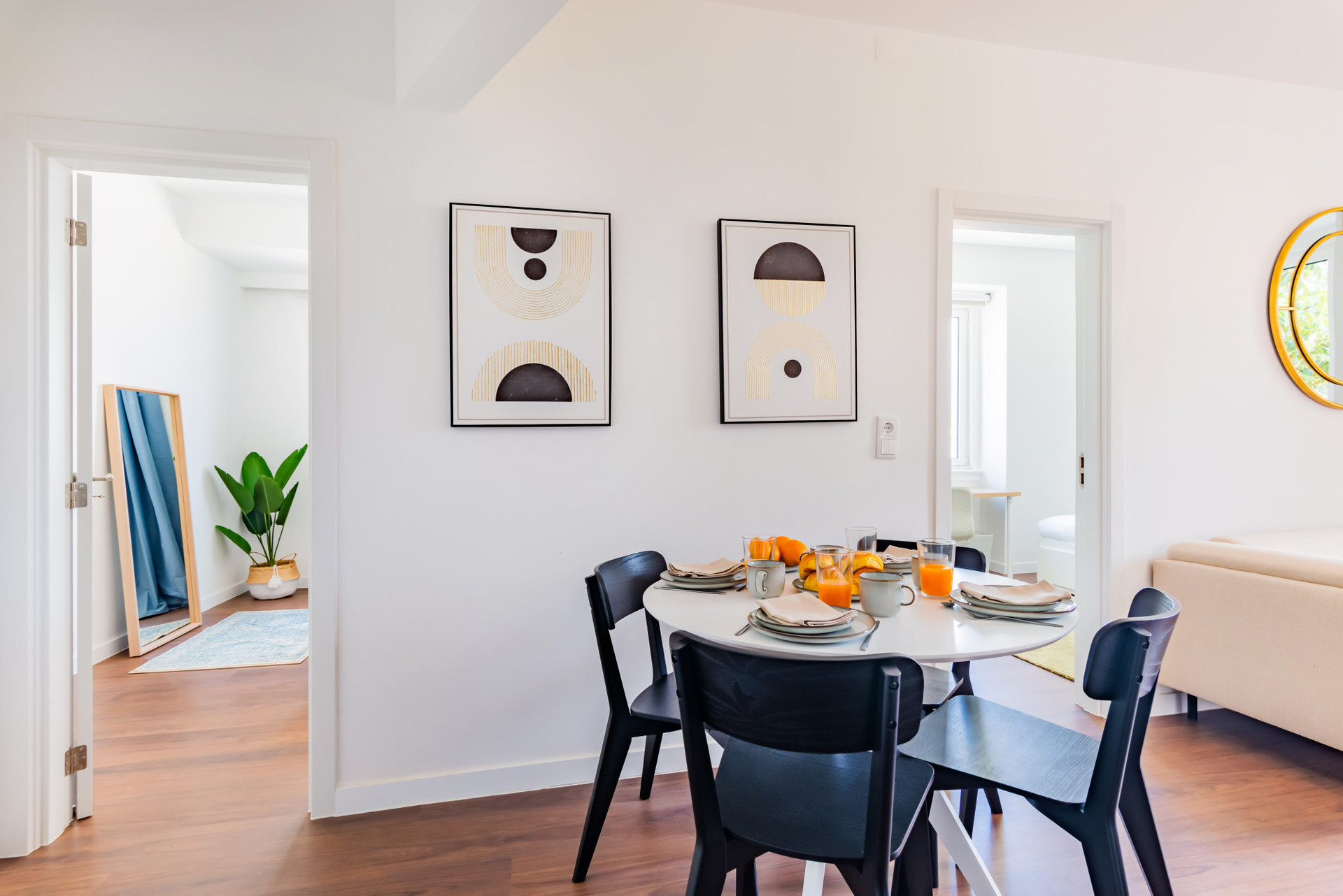 Living/Dining Area with Air Conditioning