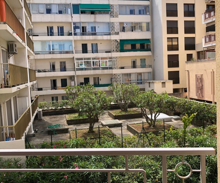 Centre Beau logement T3 6 P Terrasse wifi pkg clim