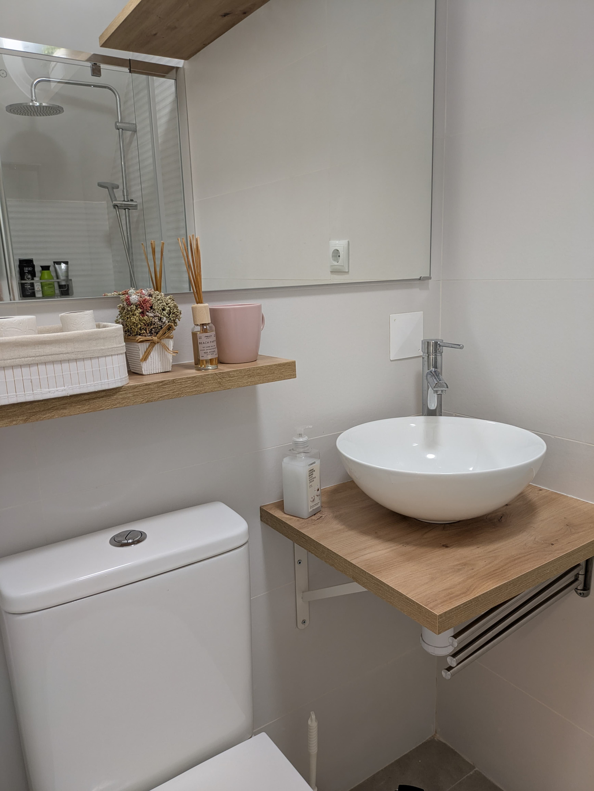 Modern bathroom sink and shower
