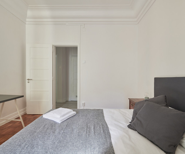 MP7# | Q4 - Room with Private Bathroom