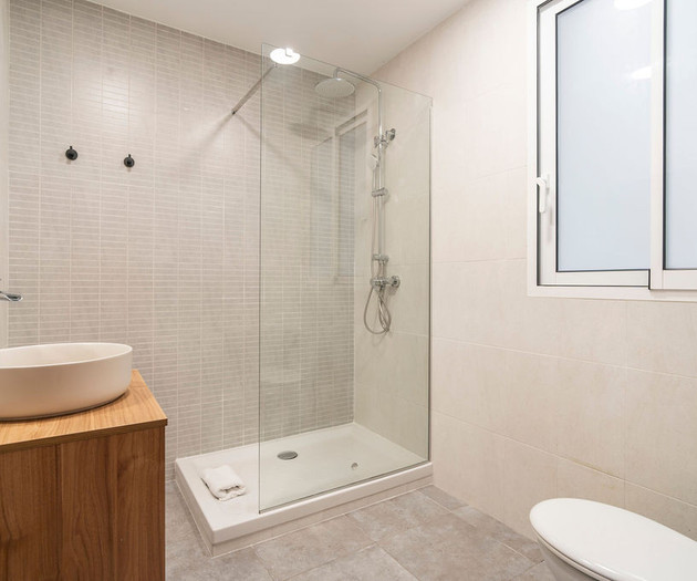 Spacious apartment in the heart of Valencia
