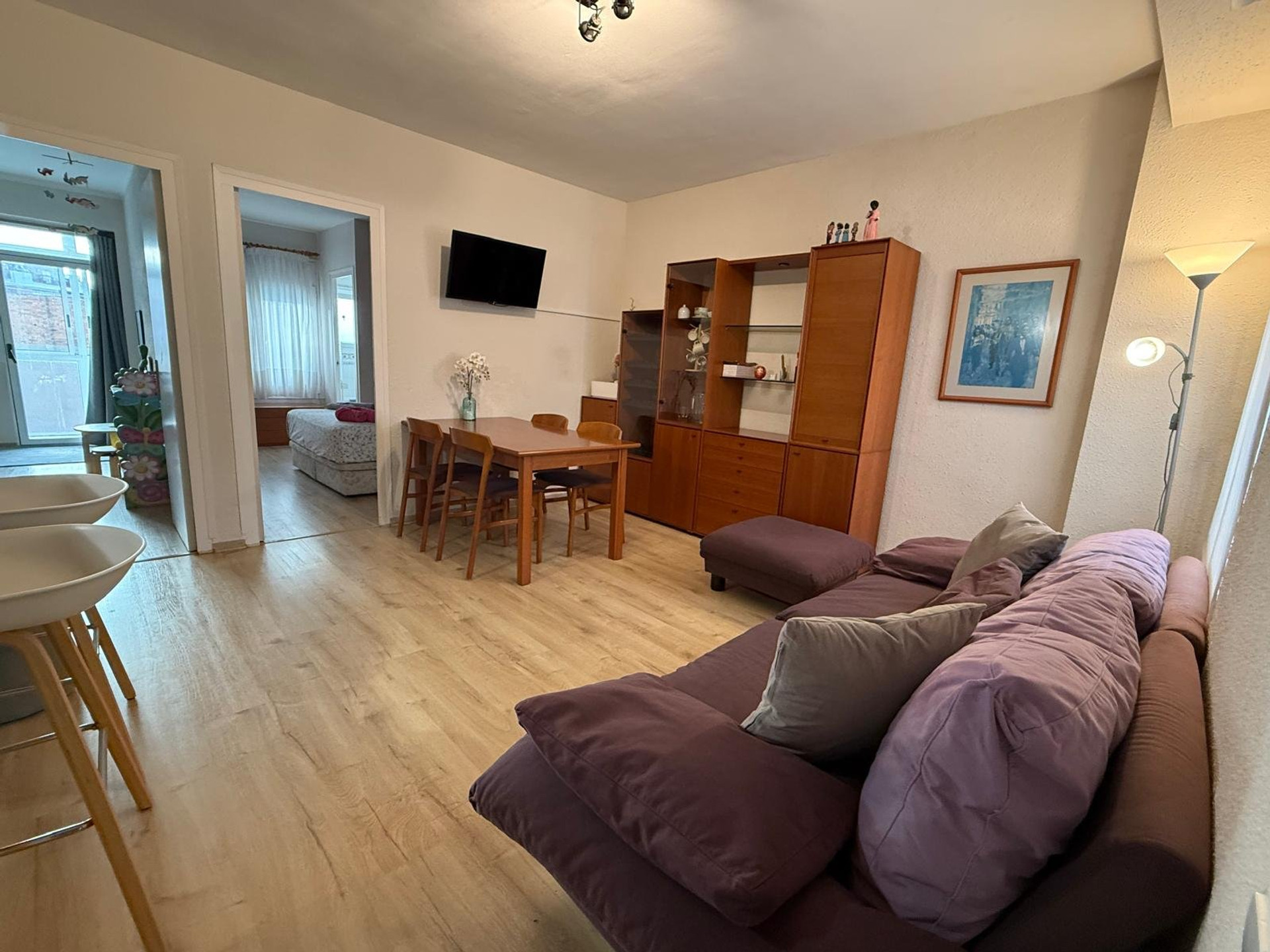 Spacious living room with dining