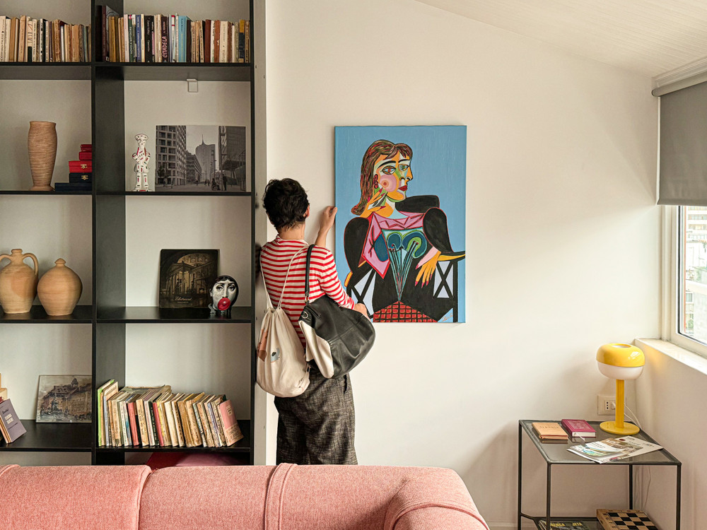 Urban Retreat – Renovated 2-Bedroom with Balcony & preview